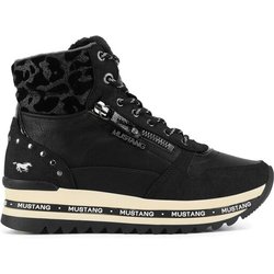 Mustang Stiefeletten 1364-503 Schwarz