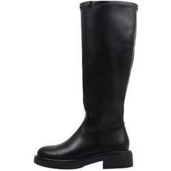 Krack Stiefel CHAPTER