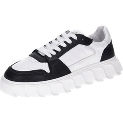 Apple Of Eden Sneaker London