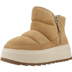 Ash  Stiefel MALICAB