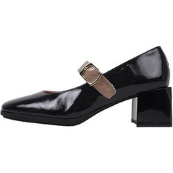 Sandra Fontan Pumps BALAZOTE