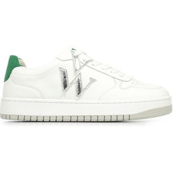 Vanessa Wu Sneaker Calie