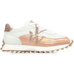 Vanessa Wu Sneaker Mona
