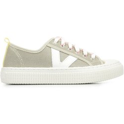 Victoria  Sneaker 1915 Re Edit Rejilla Metal