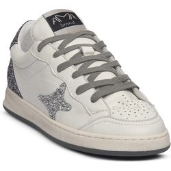 Ama Brand  Sneaker SUN