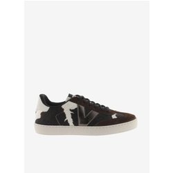 Victoria Sneaker 39678