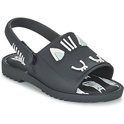 Melissa Sandalen MIA FABULA