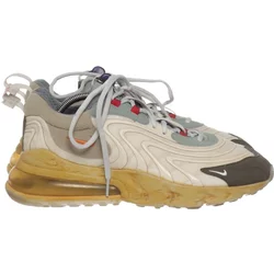 Nike - Trainingsschuhe - Größe: 44 - Beige