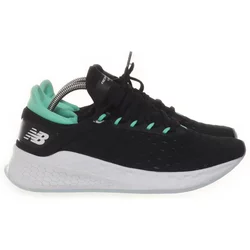 New Balance - Trainingsschuhe - Herren - Größe: 42.5 - Schwarz