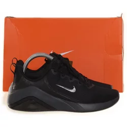 Nike - Trainingsschuhe - Größe: 38.5 - Schwarz