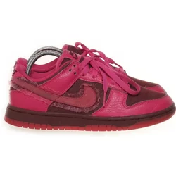 Nike - Sneaker - Damen - Größe: 38 - Pink