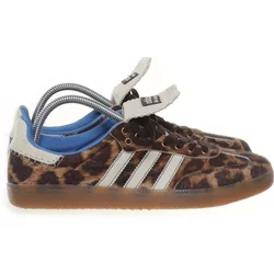 Adidas - Sneaker - Damen - Größe: 41.33 - Braun
