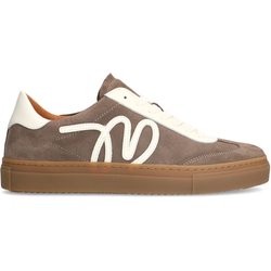 Braune Veloursleder-Sneaker