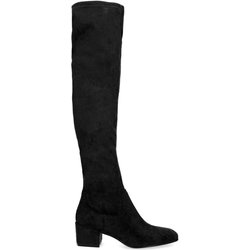 Schwarze Overknee-Stiefel
