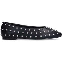 Schwarze Ballerinas mit Nieten