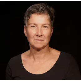 Christine Teichmann in Langen