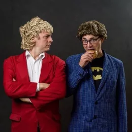 Zärtlichkeiten mit Freunden in Herborn