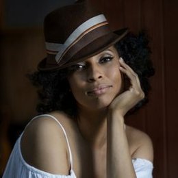 Tokunbo Akinro & Band in Hannover