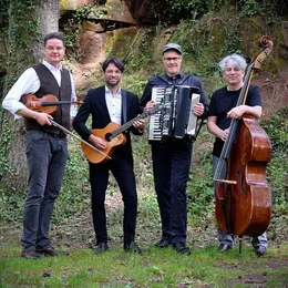 Naschuwa  in Herborn