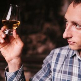 Whisky-& Rum-Workshops - Halber Mond Heppenheim in Heppenheim