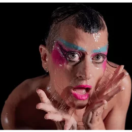 Peaches in Frankfurt am Main