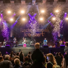 Taschenlampenkonzerte - Rumpelstil in Zingst