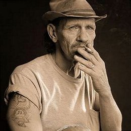 Dawg Eat Dawg in Vellmar