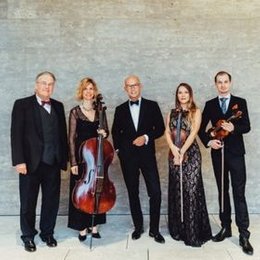 Herr Rössler und sein Tiffany Ensemble in Kleve