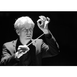 Johannes Brahms, Ein deutsches Requiem / Aaron Dan, Im Anfang war das Wort in Freiburg im Breisgau