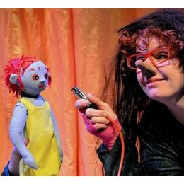 Das Mädchen im Löwenkäfig / ab 6 Jahren - Ensemble Materialtheater in Friedrichshafen