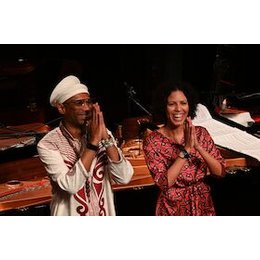 Sondergastspiele 25/26 - Marialy Pacheco & Omar Sosa - Manos in Lahr