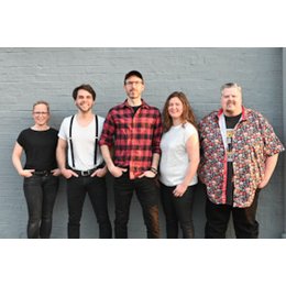 INDEED - Wohnzimmerkonzert in Halle 13 in Celle