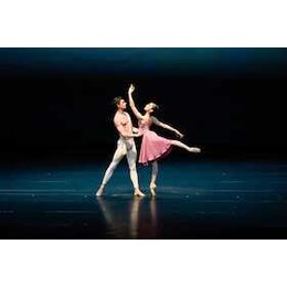 Musiktheater - John Cranko Schule in Schwäbisch Gmünd