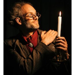 Miles Pitwell - Professor of Magic on Tour in Pforzheim