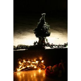 ADVENT, ADVENT EIN ENGLEIN BRENNT..... - Die etwas andere Weihnachtsrevue in Fürth