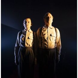 Stahltier - Schauspiel mit Jacqueline Macaulay und Wolfram Koch in Langen