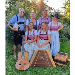DER ZERBROCHANE KRUAG - Parodie auf Bayerisch nach Heinrich von Kleist in Waldkraiburg