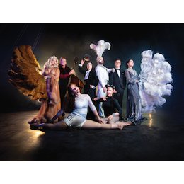 Burlesque Wintershow - »Vintage Wonderland« in Ostseebad Binz