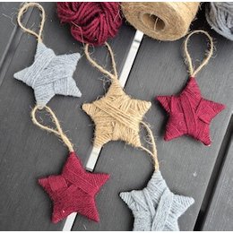 Workshops - Weihnachtssterne basteln mit CaroKunterbunt in Aachen