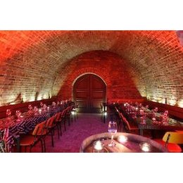 Brot & Wein - moderierte Verkostung - 5 sächsische Weine treffen außergewöhnliche Brote in Radebeul