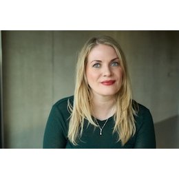 bzw.:BEZIEHUNGSWESEN  - Schönheitssalon@Urania: Die Looks des Jahres in Berlin