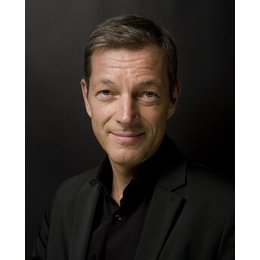 TOMORROW:jetzt - Holger Stark: Das erwachsene Land in Berlin