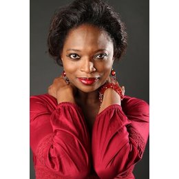 Titilayo Adedokun - 50 Shades of Fairytales in Augsburg