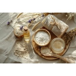 Storkower Frauenwoche - Naturkosmetik-Workshop: WELLNESS-SPA Kreationen in Storkow