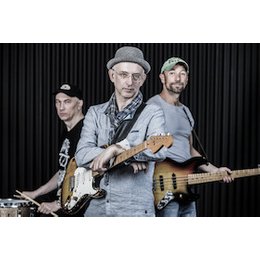 Peter Pelzner & The Burning Hearts - Rockin’ Blues vom Feinsten in Fürth