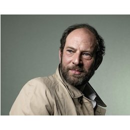 LANGE LINIEN - Olivier Guez: Die Welt in ihren Händen in Berlin