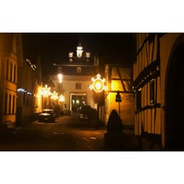 Solang de Torbau noch hier steht in Heusenstamm