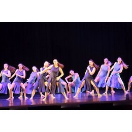 tanz(un)art - Tanzgala - Gala der Tanzklassen der Musikschule Greiz in Greiz