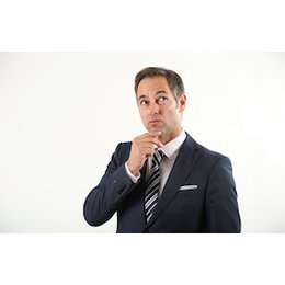 Comedy Night präsentiert von Thieß Neubert in Bad Zwischenahn