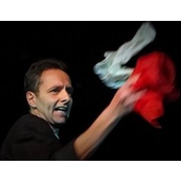 magic moments - TRIOM: Handel (Zauberkunst), Löffler (Musik), Weiner (Marionette, Sprache) in Esslingen am Neckar